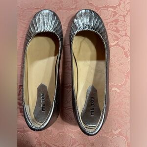 Women’s Leather Me Too Flats